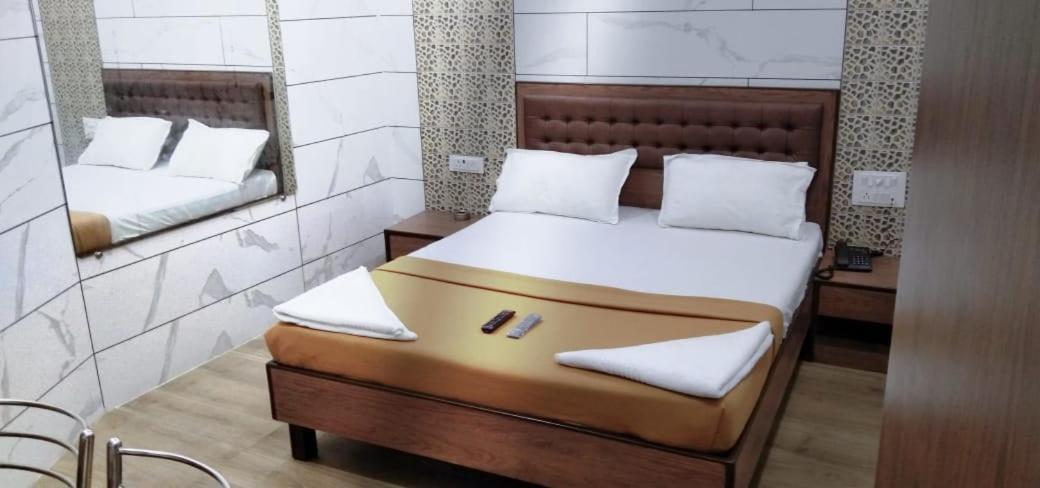Hotel Royal Residency Mumbai Ngoại thất bức ảnh